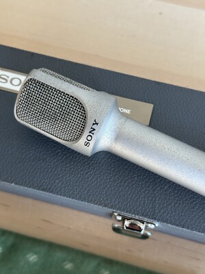 ヴィンテージ Sony FP-1 マイクロフォン Vintage 80's Sony F-660 Silver Dynamic Microphone W/ Case & Holder