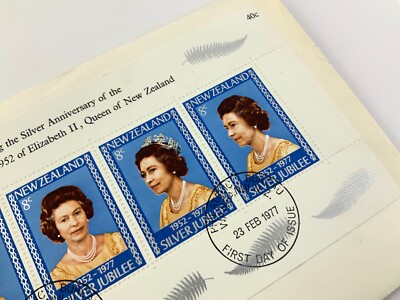 New Zealand Silver Jubilee 1952-1977 Queen Elizabeth II Philatelic