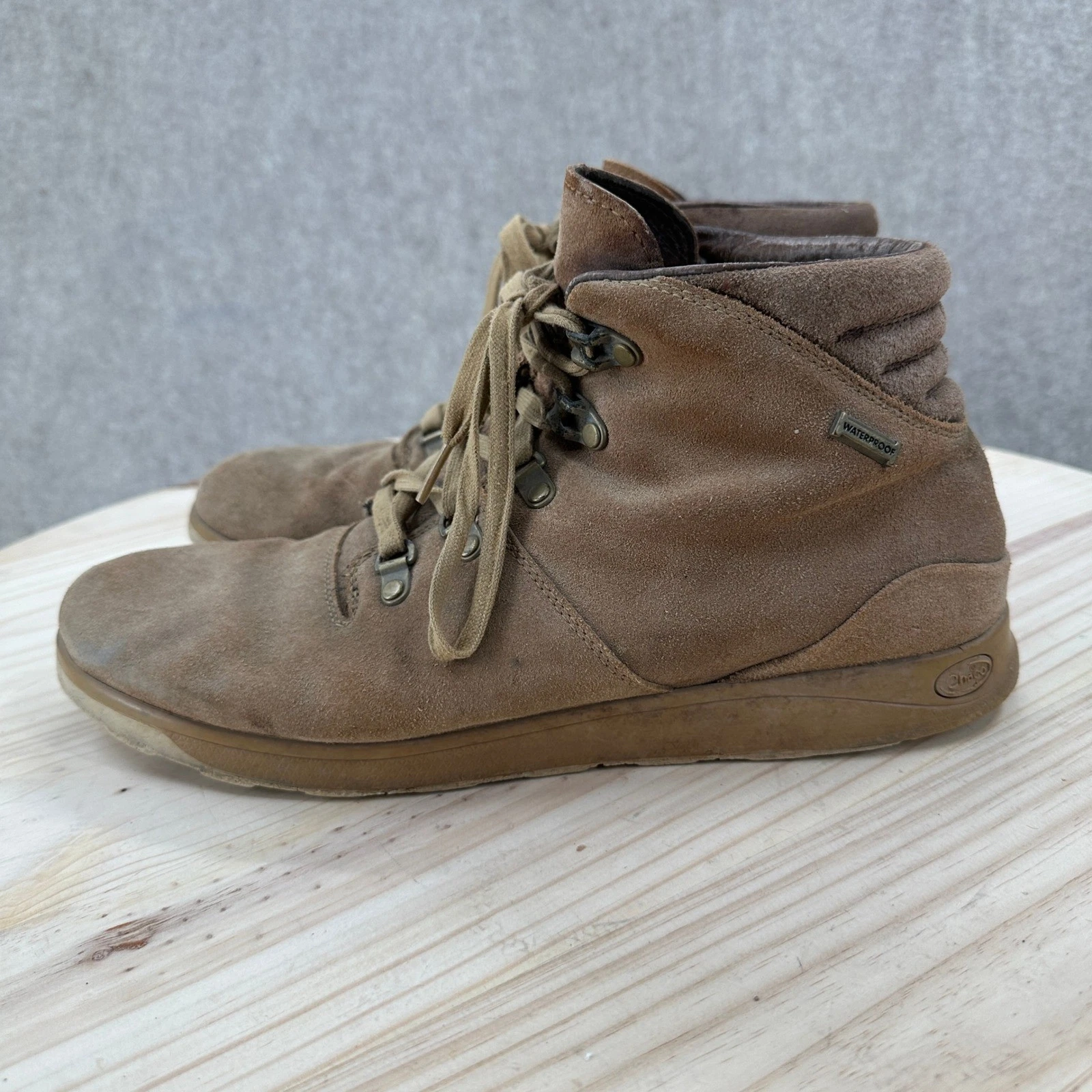 Chaco Frontier Mens 12 Waterproof Brown Suede Mid Top Hiking Boots Distressed
Opens in a new window
