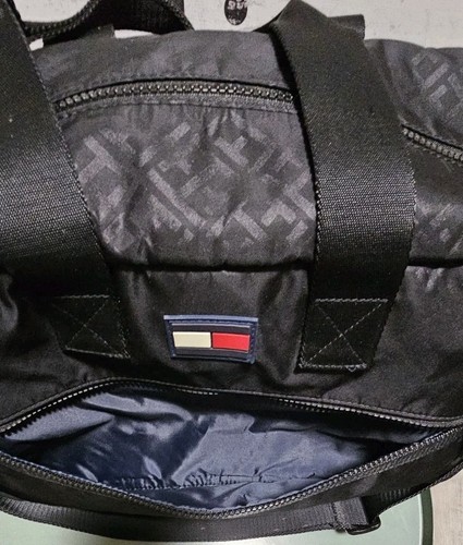 Tommy Hilfiger Weekender Bag 69J4847-401 Black, NWT, MSRP - Picture 4 of 13
