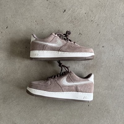 Size 11 - Nike Air Force 1 '07 LV8 Embroidered Swoosh - Mink Brown (HJ4465-200)