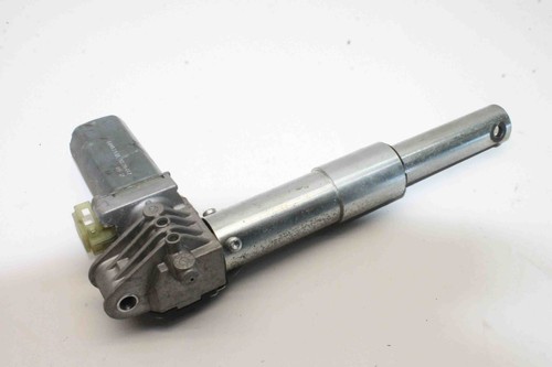 BMW X5 E70 Sitzsteuerungsmotor vorne rechts 8320447 3.00 Diesel 173kw 20285087