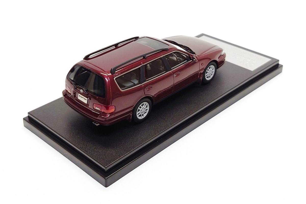 クラウンエステート（レッドマイカ）　ハイストーリー1/43 クラウンエステート（レッドマイカ） ハイストーリー1/43 楽天