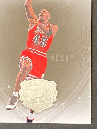 Michael Jordan 2009-10 Upper Deck Jordan Legacy #38 - Picture 4 of 10