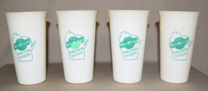 Vintage CHICAGO NORTHWESTERN SYSTEM WISCONSIN DIVISION Set of 4 PLASTIC CUPS