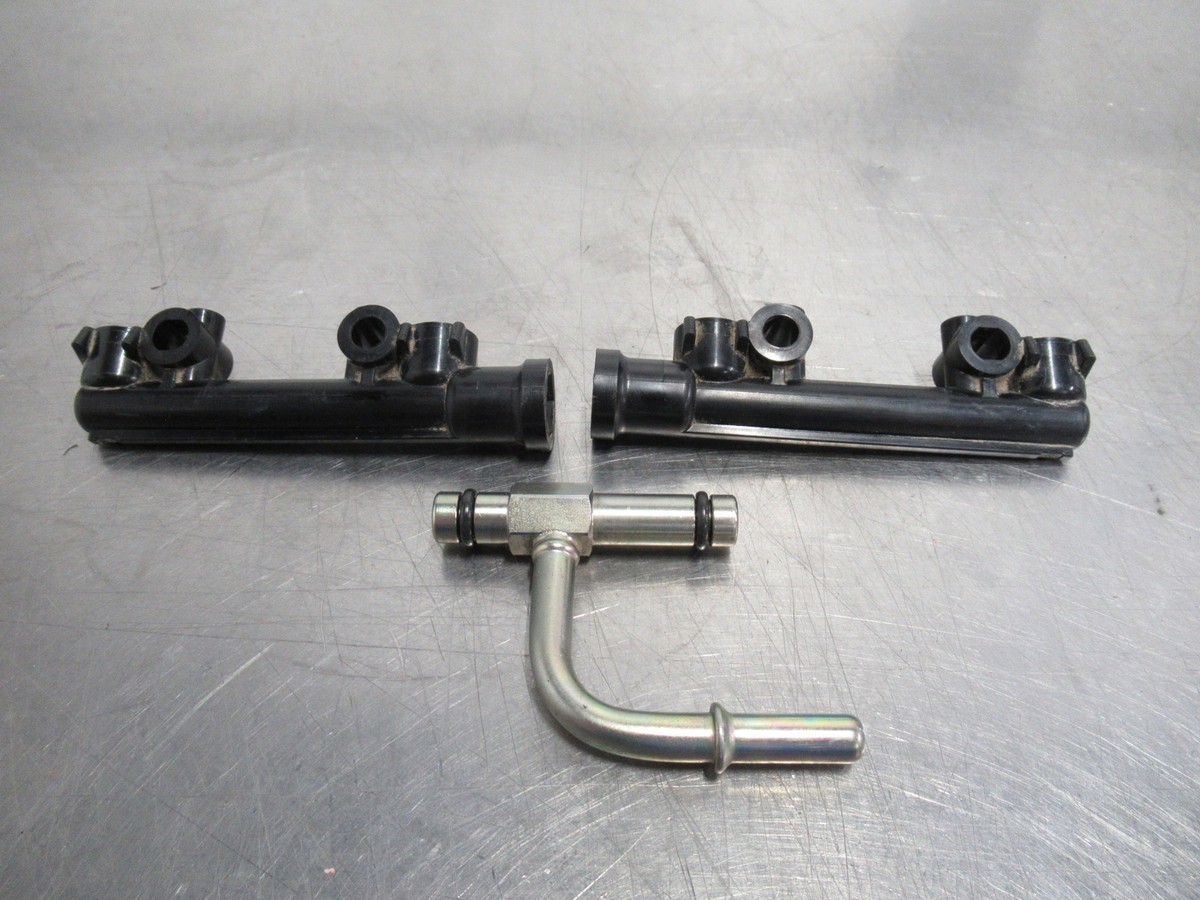 EB1263 2018 18 KAWASAKI NINJA ZX-6R FUEL RAIL | eBay