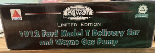 CITGO 1912 FORD MODEL T DELIVERY TRUCK Diecast COIN BANK & Wayne Gas Pump NEW - Picture 2 of 5