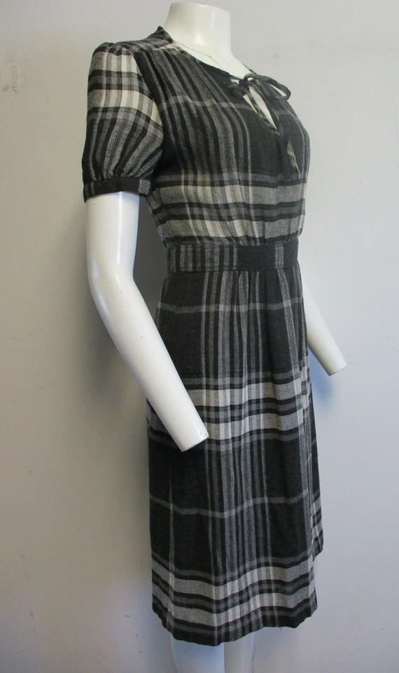 Vestido BURBERRY BRIT Gris Nova Cuadros Manga Corta Cuello Corbata Talla 6 Foto 3 de 4