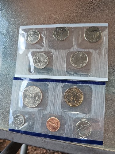 2001 Uncirculated Coin Set U.S Mint Original Government Packaging OGP - Picture 3 of 5