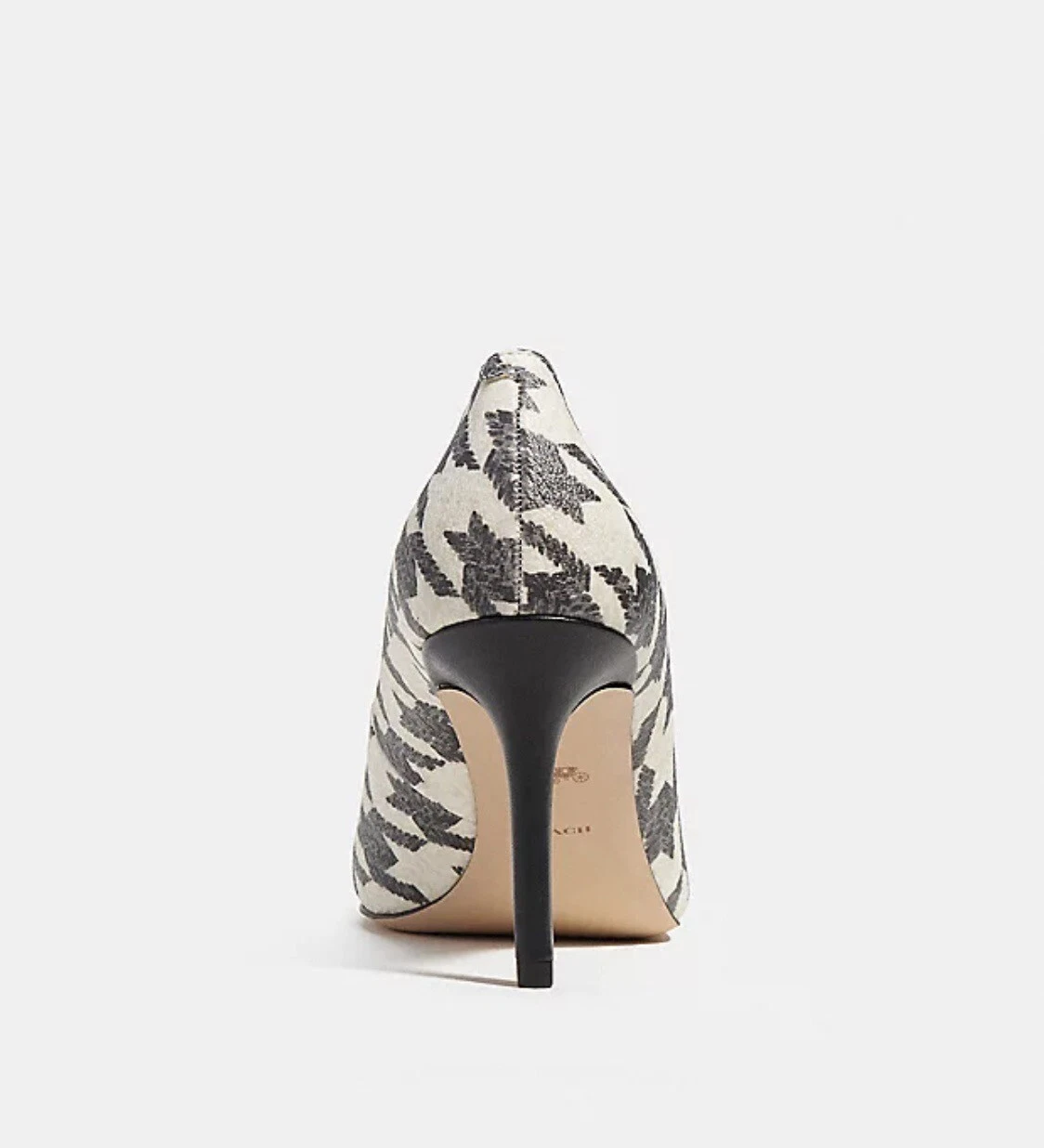 Pompa Coach Winona con stampa sgabello. Colore nero gesso. Taglia 6B CK418 nuovo con scatola