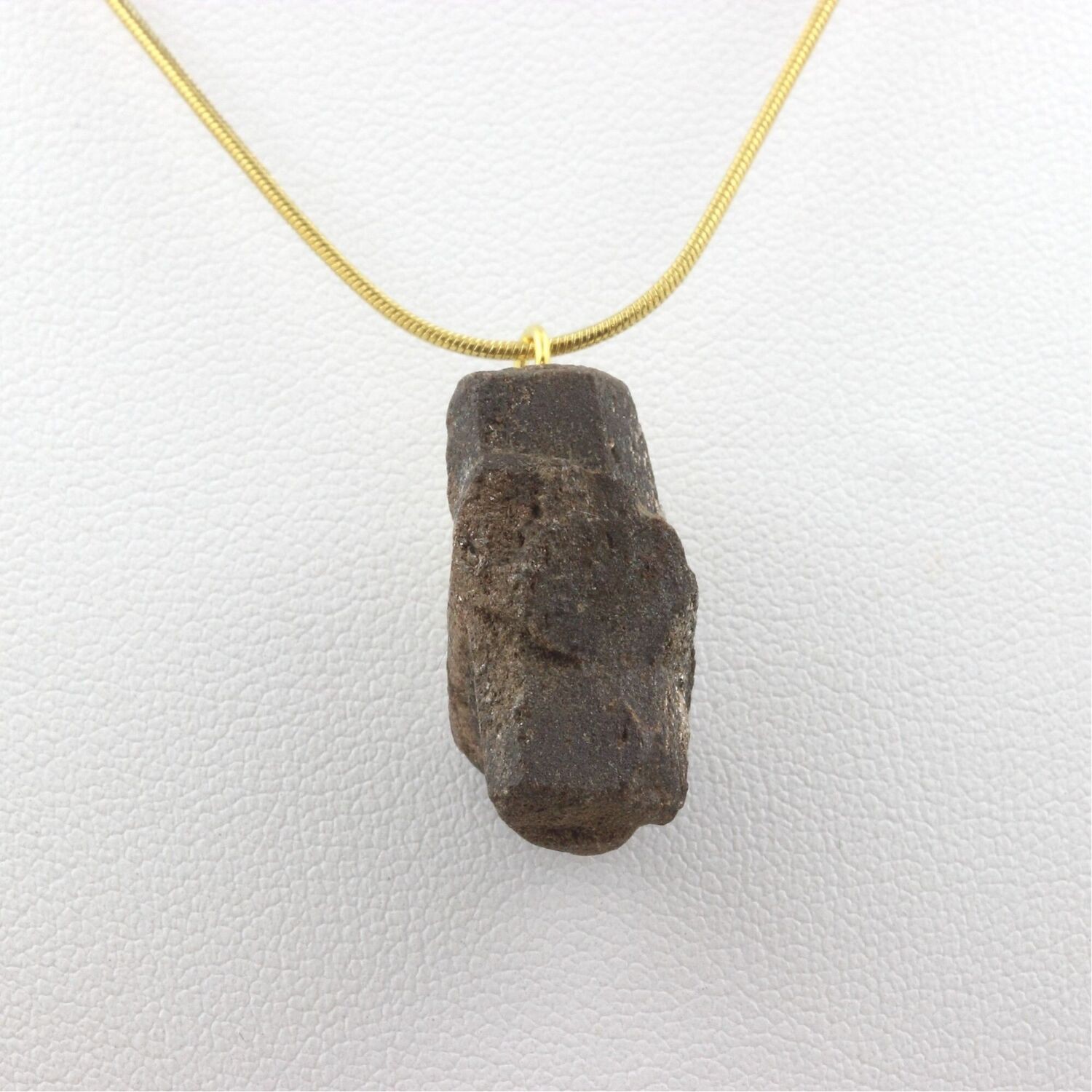 Collier Staurolite Pierre d'Ancrage Naturelle Lithothérapie Finistère 31ct
