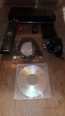 TECHNISAT RECEIVER ISIO STC+ ,  4K/UHD,  1000 GB FESTPLATTE,  ZUBEHÖR,   WIE NEU