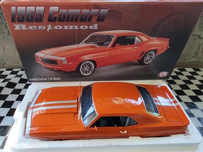 Acme 1969 Chevy Camaro Restomod 1:18 Scale Diecast Model Car