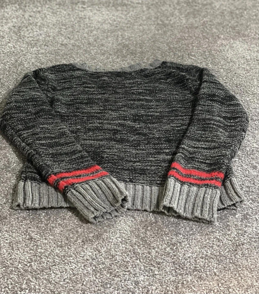 Vintage Y2K Energie Women’s Sweater L Gray Marled Cropped Knit Red Stripe - Image 4 of 4