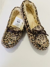 Slippers Chaia Animal Print Leopard Size 5/6 Moccasin Faux Fur Sequins