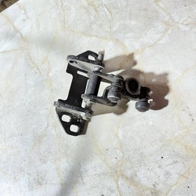 MERCEDES-BENZ Sprinter 313 Cdi Sliding Door Roller guide middle A9067600247