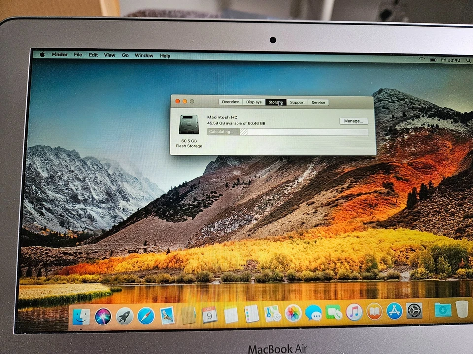 Apple MC505B/A MacBook Air A1370 Laptop, photo 3 of 5