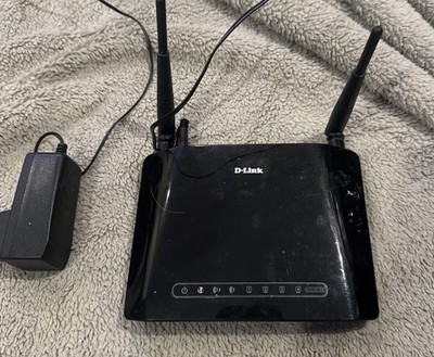 D-Link DIR-815 Dual-Band Wireless Router, 4-Port 10/100, USB, 300 Mbps, Black