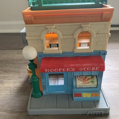 2010 Hasbro Sesame Street 123 Mr. Hooper's Store Toy Grocery With 22 Figures 