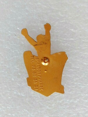 PIN'S CHEVALIER AUDI VW zamac rare signé EUR 3,00 - FR