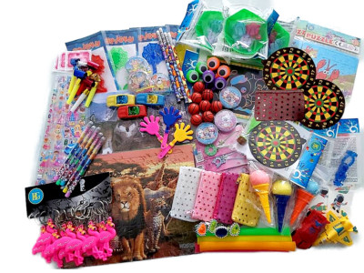 24 x Kleinspielzeug Mitgebsel Mix Give away Tombola Füllung für Adventskalender