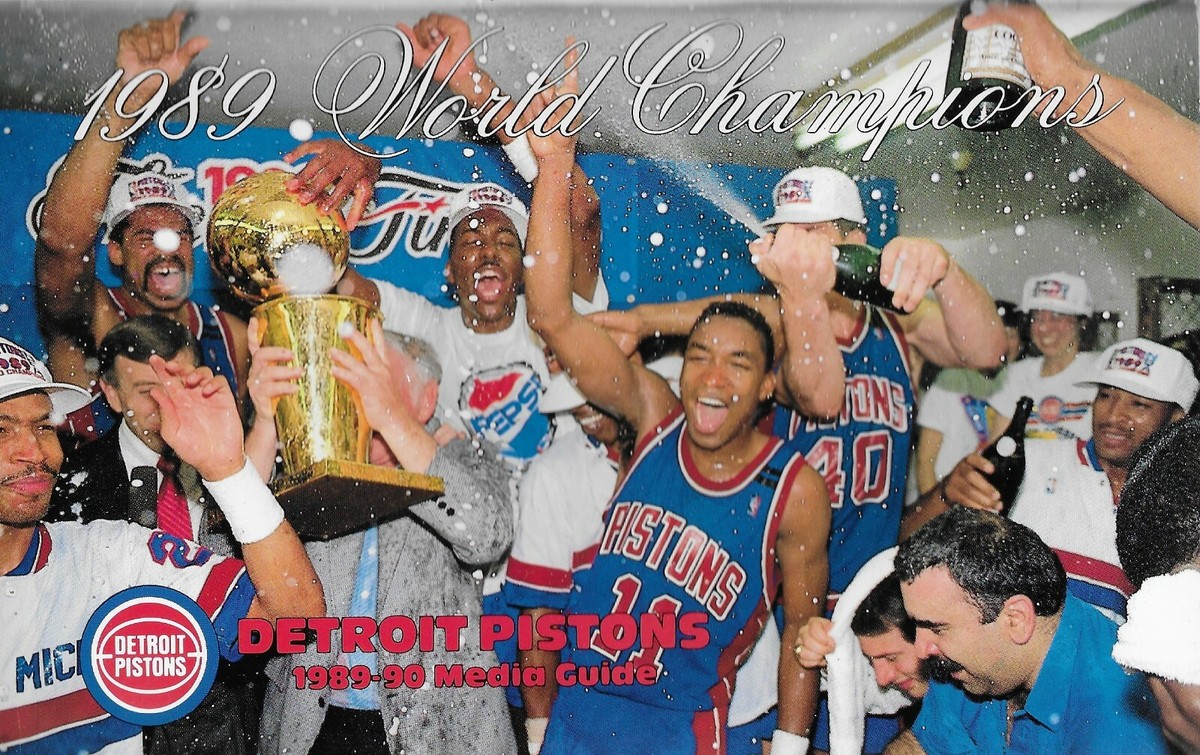 90s champion USA製 NBA Pistons Dumars 40 DETROIT PISTONS 1990 NBA CHAMPIONS Team Portrait Vintage Original