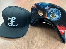 FULLY LACED OUTER SPACE SNAPBACK HAT SCRIPT PLANTS EARTH STARS CAP NEW NOS
