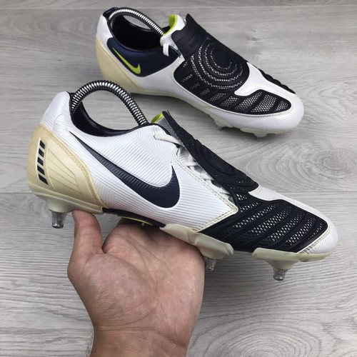 NIKE TOTAL 90 Strike II SG football 