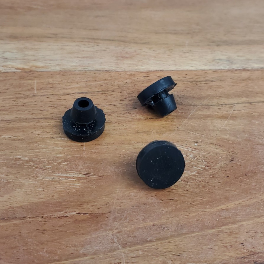 Xl - 3 Rubber Feet  Replacement Parts