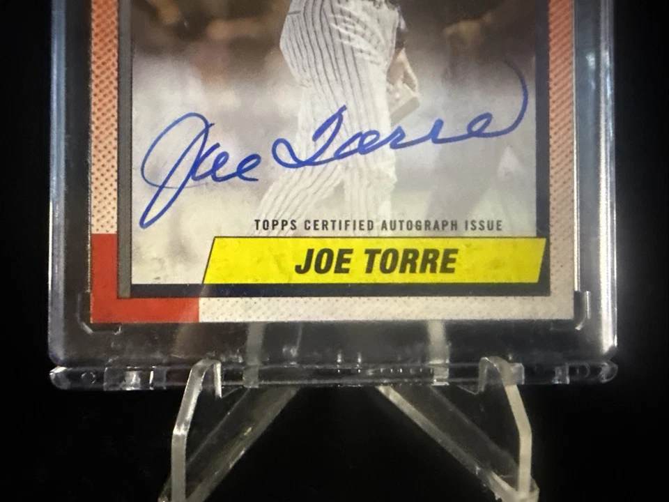 2025 Tops Serie 2 Fanatics Joe Torre 1990 35º An. ¡Auto de oro 45/50 Yankee HOF! Foto 2 de 4