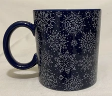 Chic & Tonic Stoneware Coffee Mug Blue & White Snowflakes 16oz NWOT