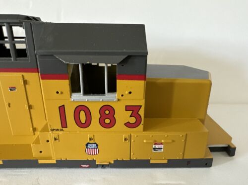 MTH Locomotive Union Pacific Diesel #1083 Shell Only O Gauge Scale 1:48 2015 - Picture 2 of 16
