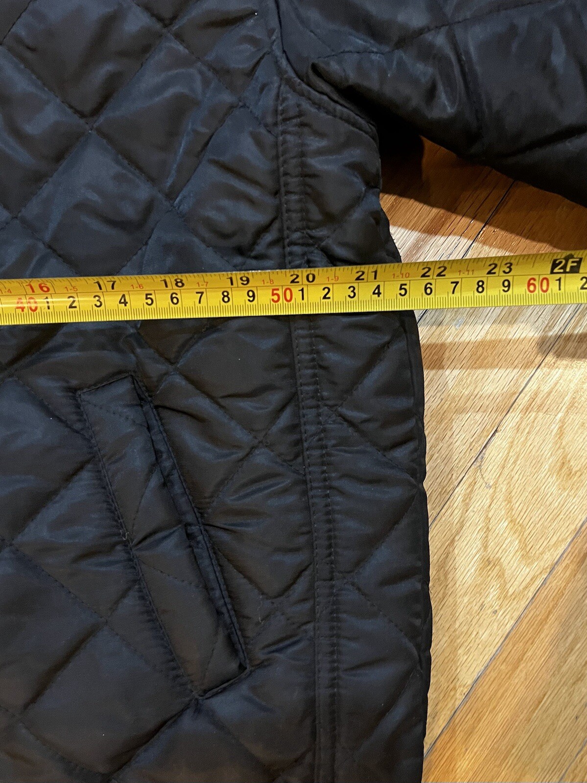 Foto 13 di 15