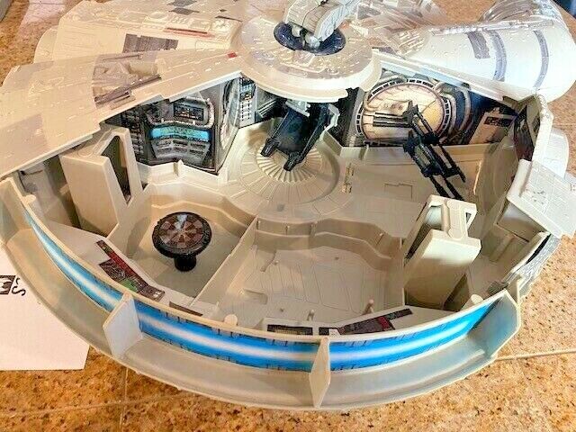 Vintage 1995 Tonka Star Wars Millenium Falcon Ship POTF Vintage 1995 Tonka Star Wars Millenium Falcon Ship POTF