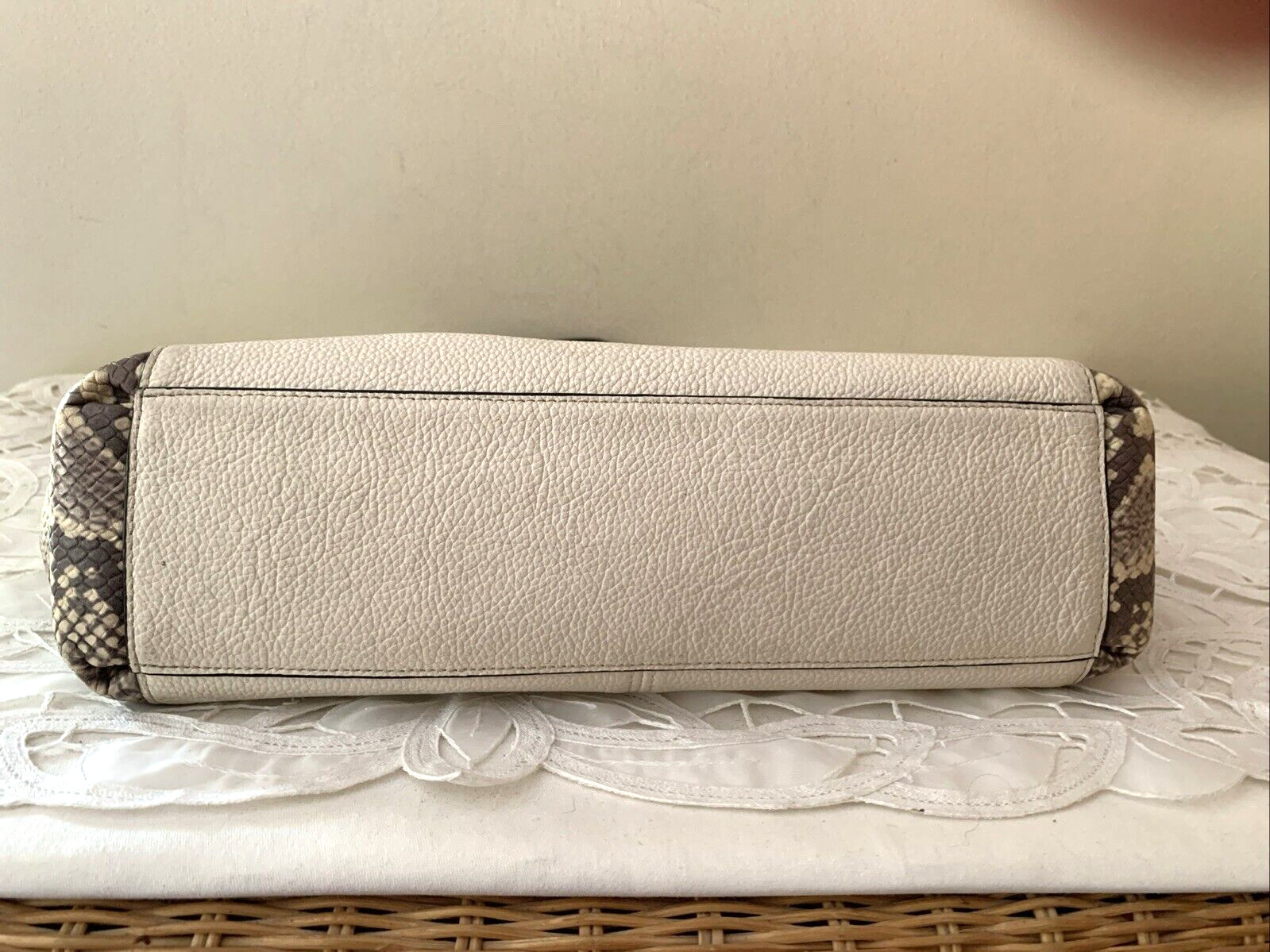 COACH  Exotic Python Soft White Satchel Shoulder … - image 5