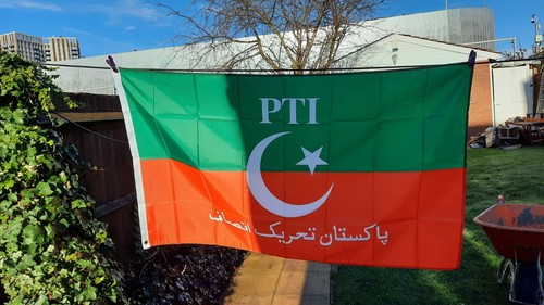 PAKISTAN TEHREEK INSAF 5 x 3 Ft LARGE PTI FLAG | RED & Green Quality Good. - Picture 2 of 4