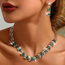 Women's Earrings And Necklace Two-Piece Set