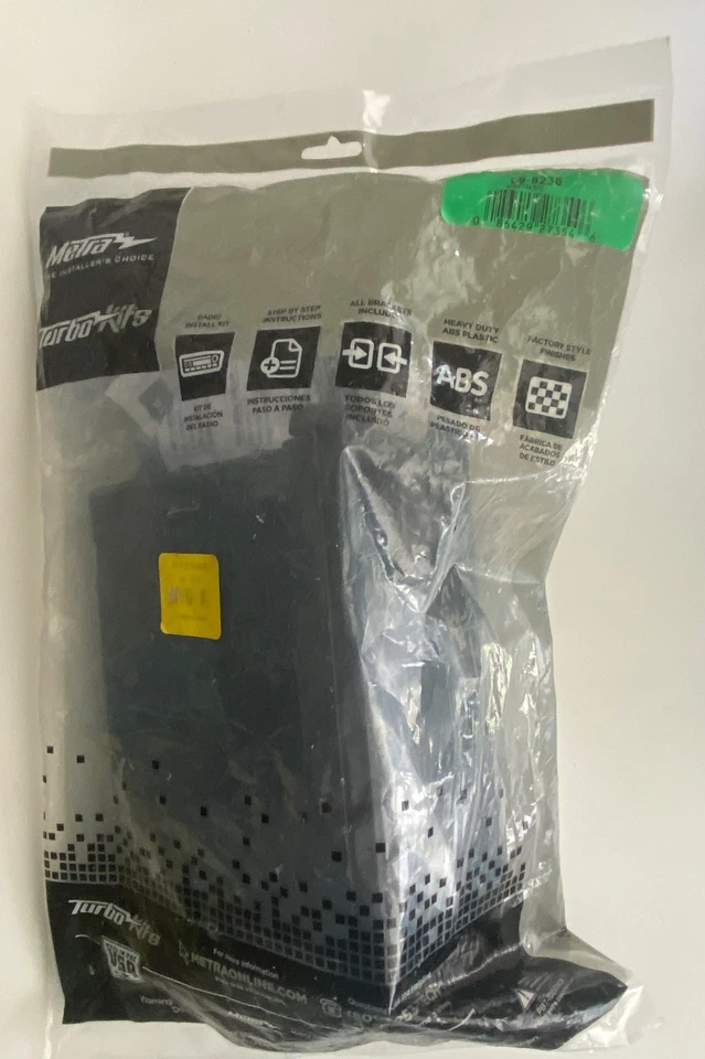 Metra 99-8236 Single DIN Stereo Installation Dash Kit for 2013-up Scion FR-S - Image 2 of 3