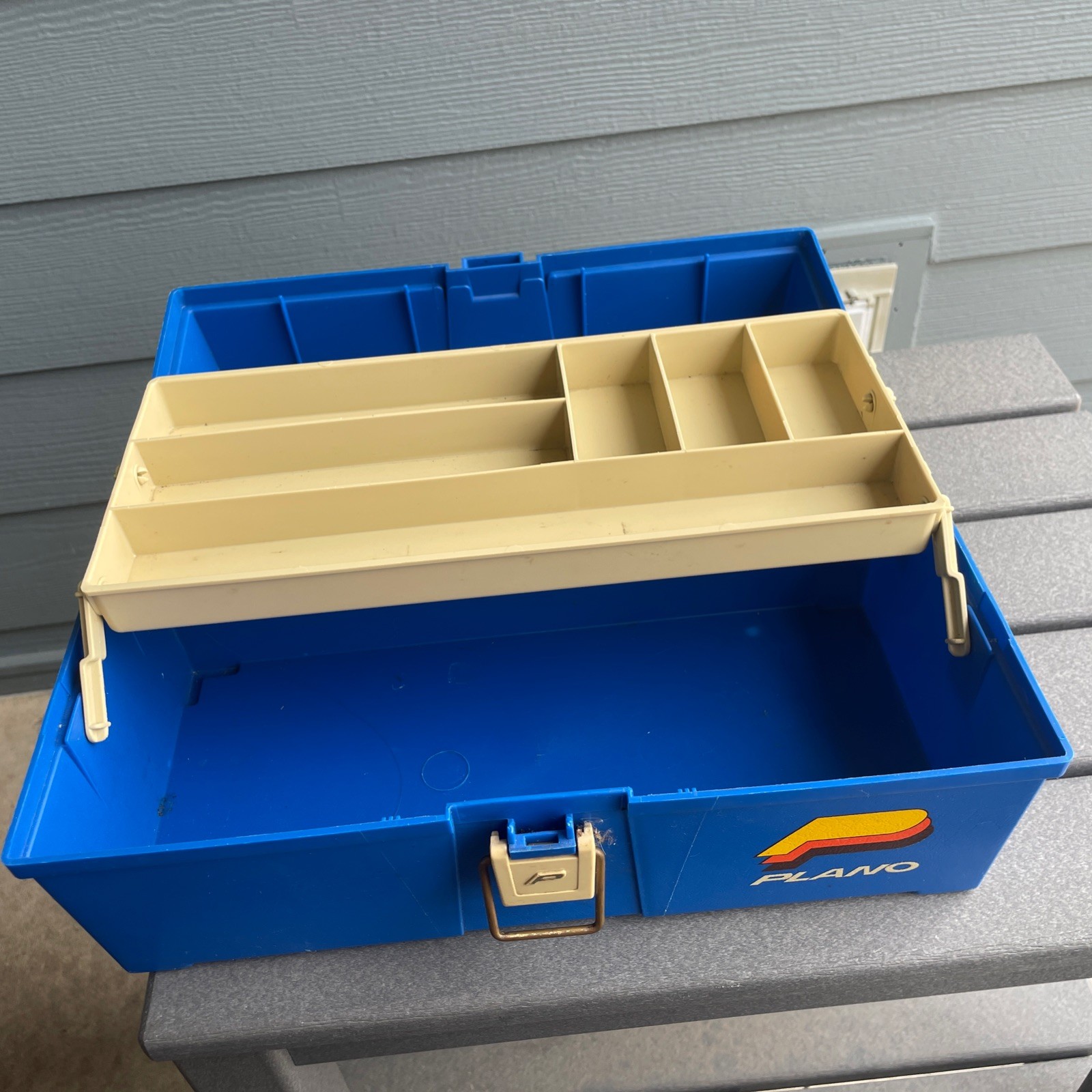 Plano Plastic Green Fishing Tackle Bait Box 1 Tray 6 Compartments Vintage Clean!