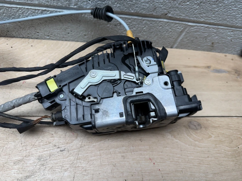 PESTILLO CIERRE SUAVE PUERTA PASAJERO DELANTERO DERECHO MERCEDES BENZ GLS GL550 13-19 Foto 2 de 4