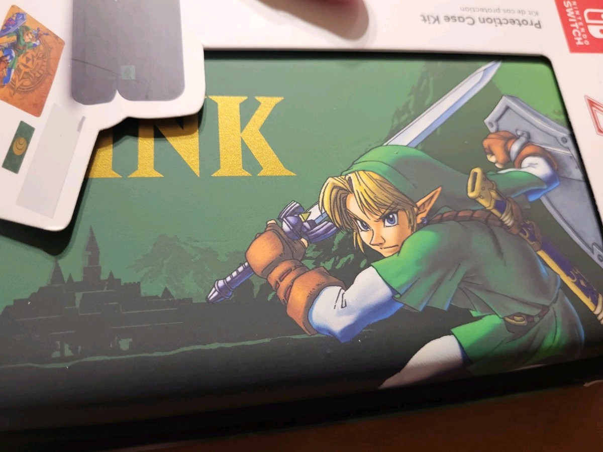 Official Nintendo Switch Lite Zelda Link Green Protection Case Kit