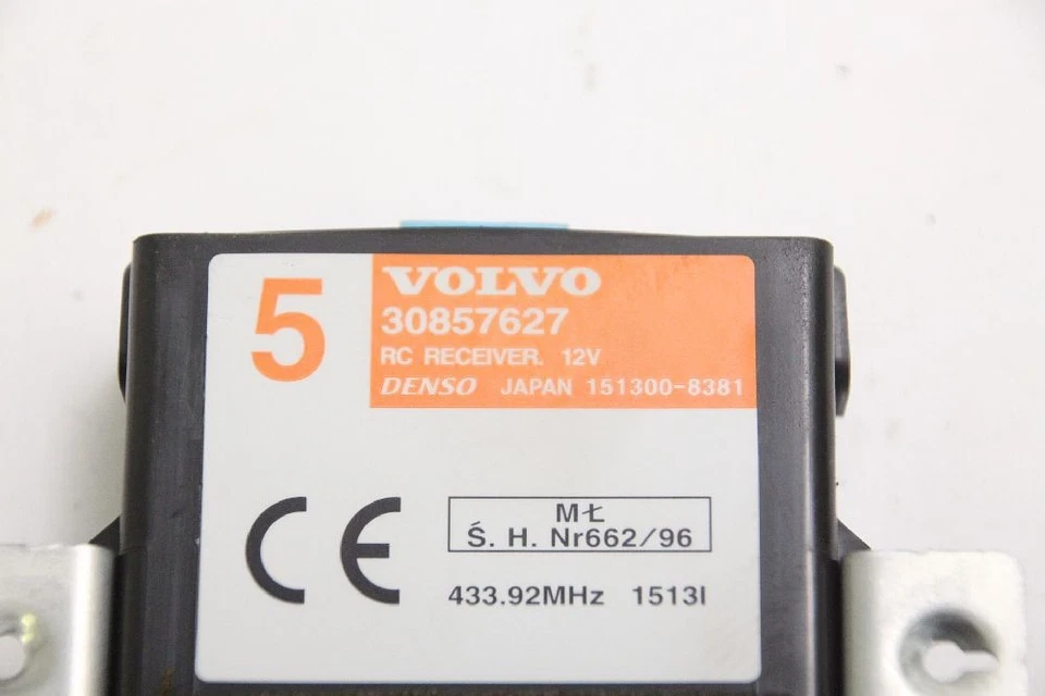 Karosseriesteuergerät Volvo S40 I 30857627 RC Receiver DENSO 11-2001 - Immagine 2 di 3