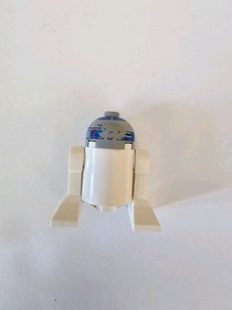 LEGO Star Wars: Droid Escape Star Wars (9490) and Polybag Set (30056)