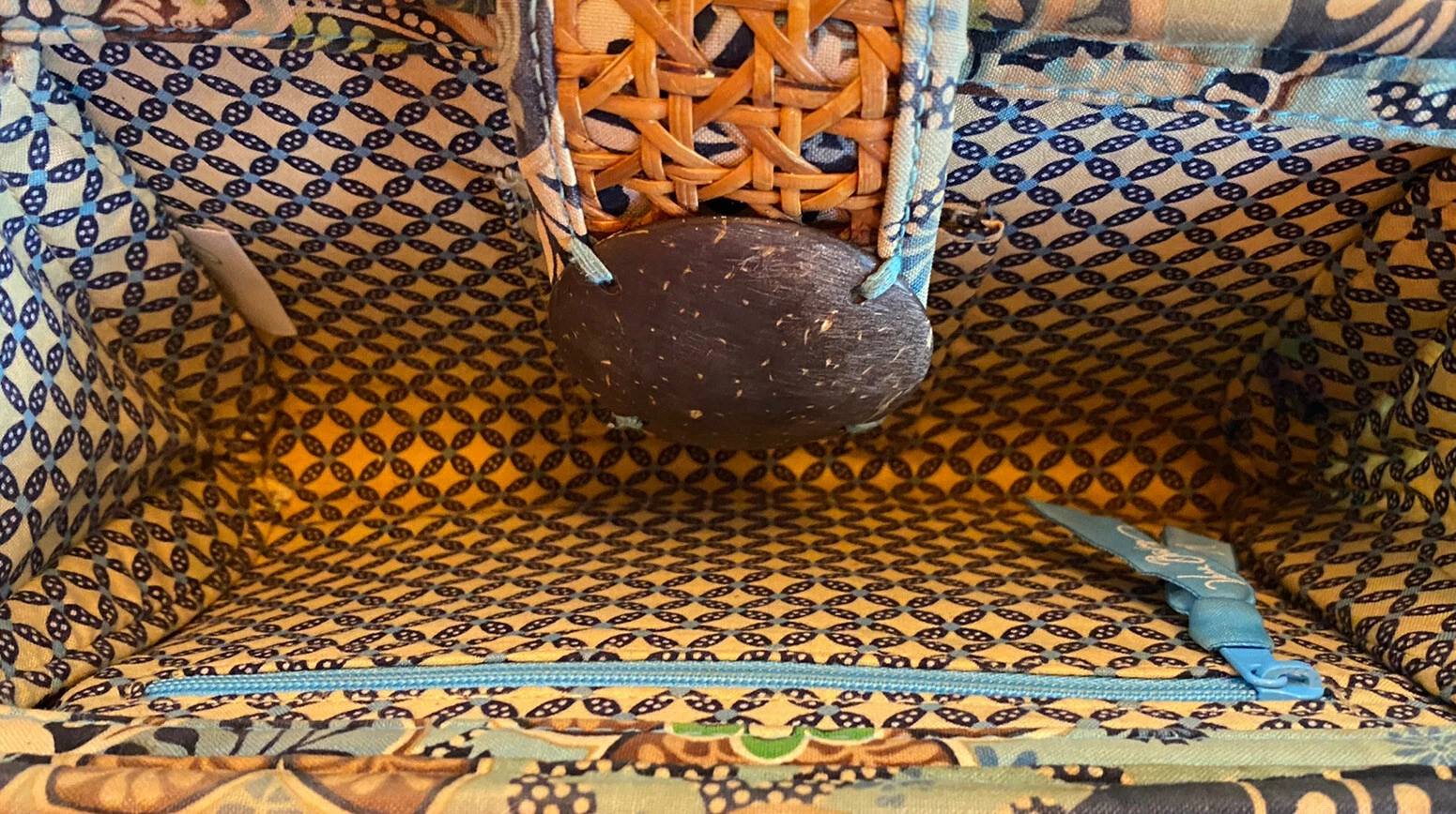 Lotto TOTE & CLUTCH Vera Bradley Bali blu paisley floreale vimini tiki legno rattan