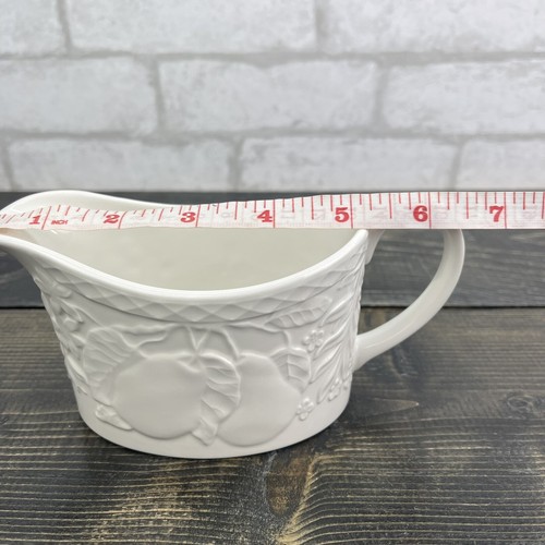 Vtg Franciscan Porcelain Creamer Milk/Gravy Boat Embossed Fruit Pattern England - Picture 6 of 9