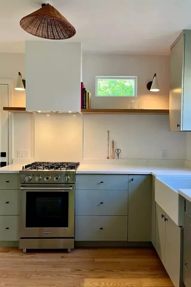 1 Aplique de Latón Tono Rojo Claro Mediados de Siglo Moderno Estilo Stilnovo Latón Crudo Handm Foto 2 de 4