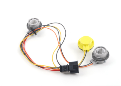 Genuine Audi Q7 06-09 Left Rear Tail Light Carrier With Cables  