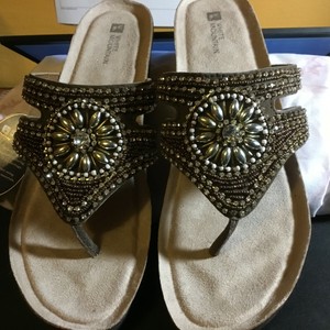 white mountain sequin sandals