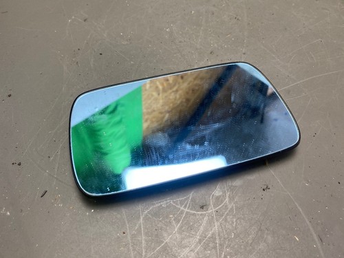 239817 Außenspiegelglas links BMW 3er (E36) E10117351 318is