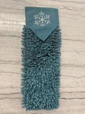 NEW NORWEX CHENILLE HAND TOWEL TEAL WITH SNOWFLAKE